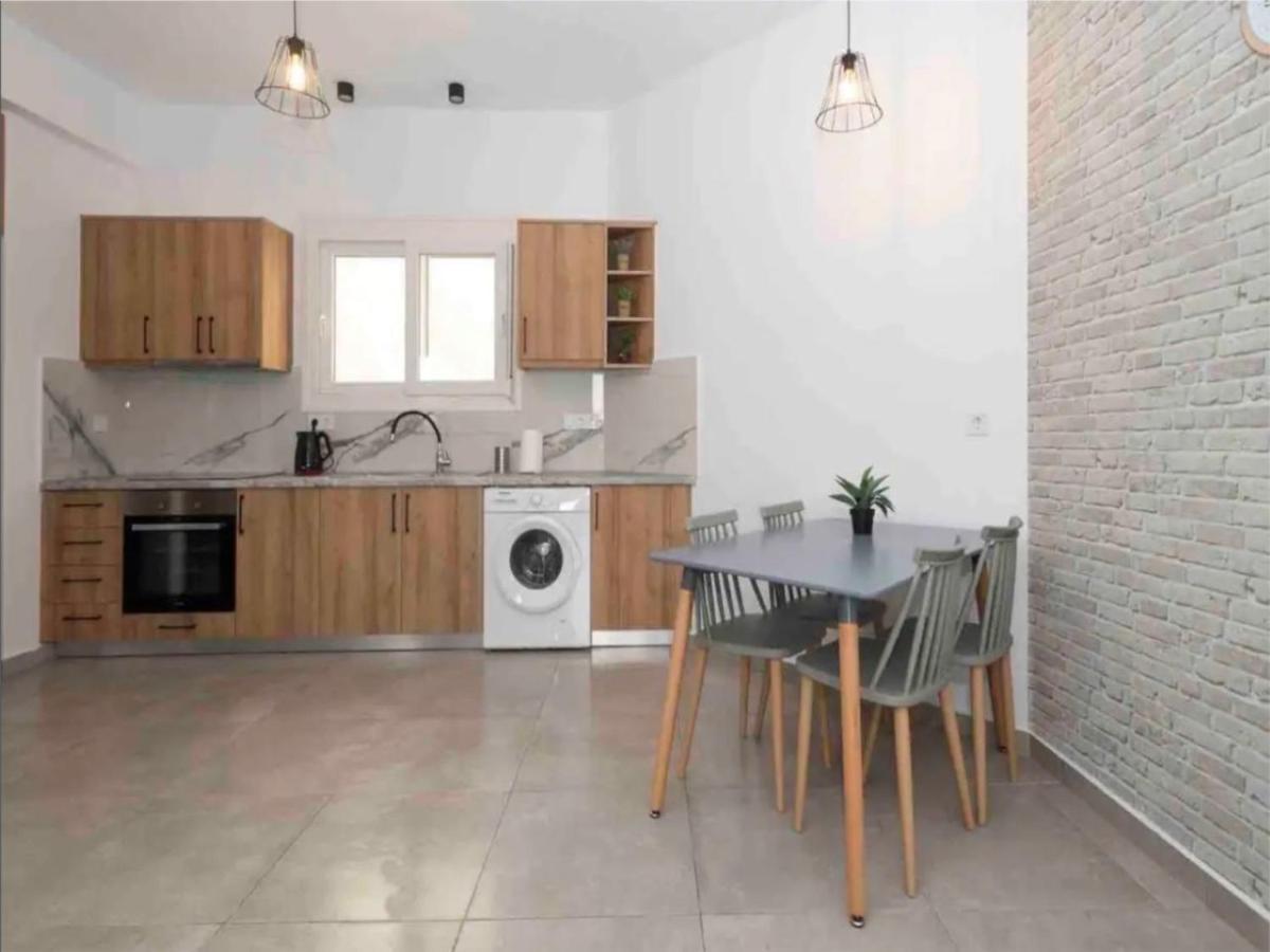Mimikas Apartment Пілос Екстер'єр фото
