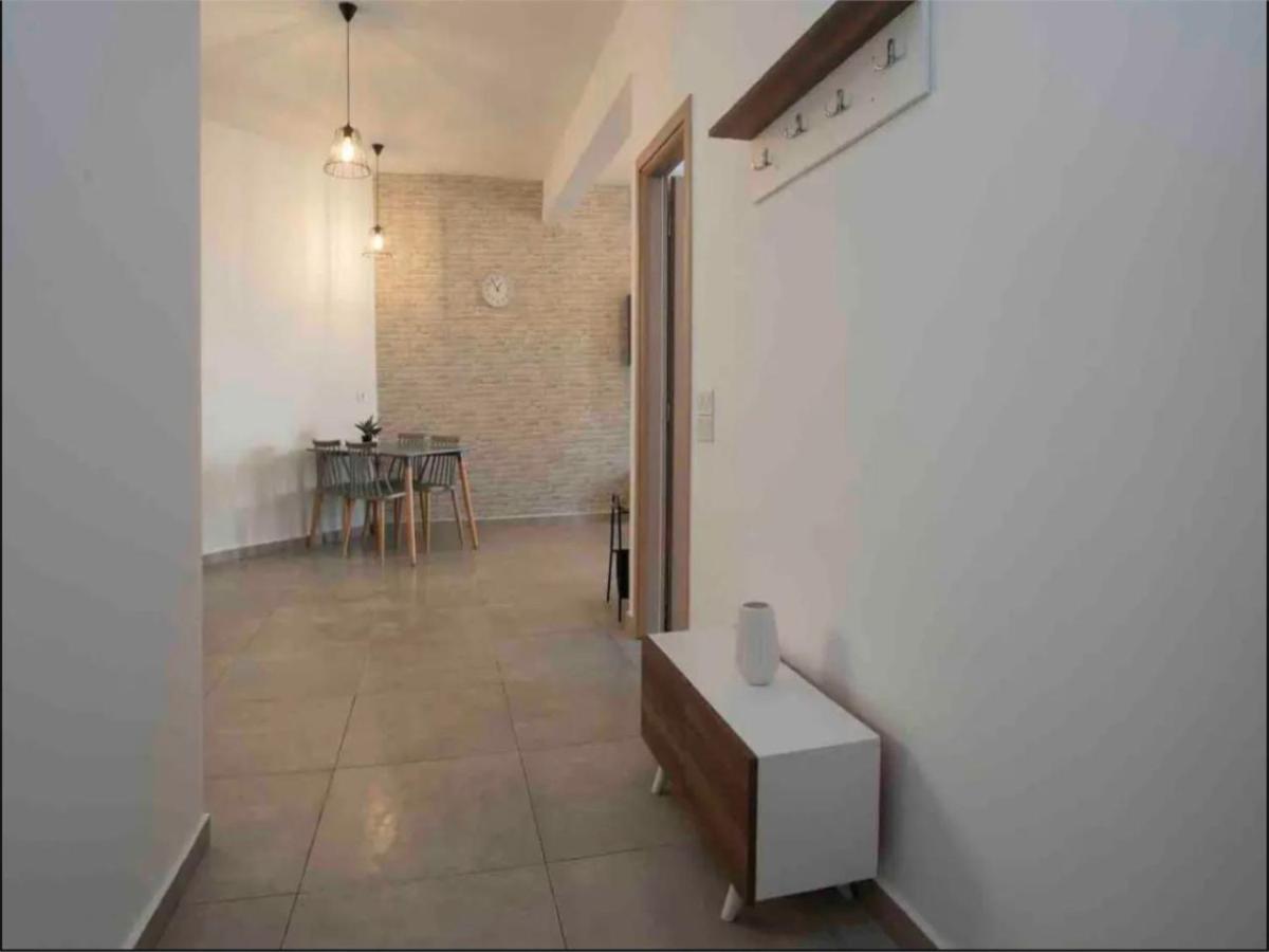 Mimikas Apartment Пілос Екстер'єр фото